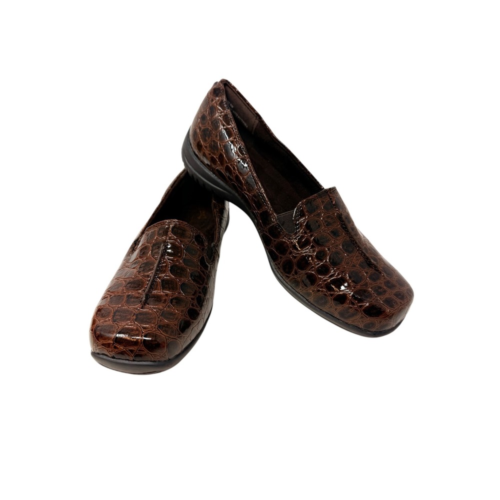 New Easy Street Womens Loafers Dark Brown Croco Patent Flats 8W Comfort‎ Wave